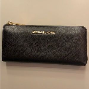 Michael Kors Long Half-Zipped Wallet